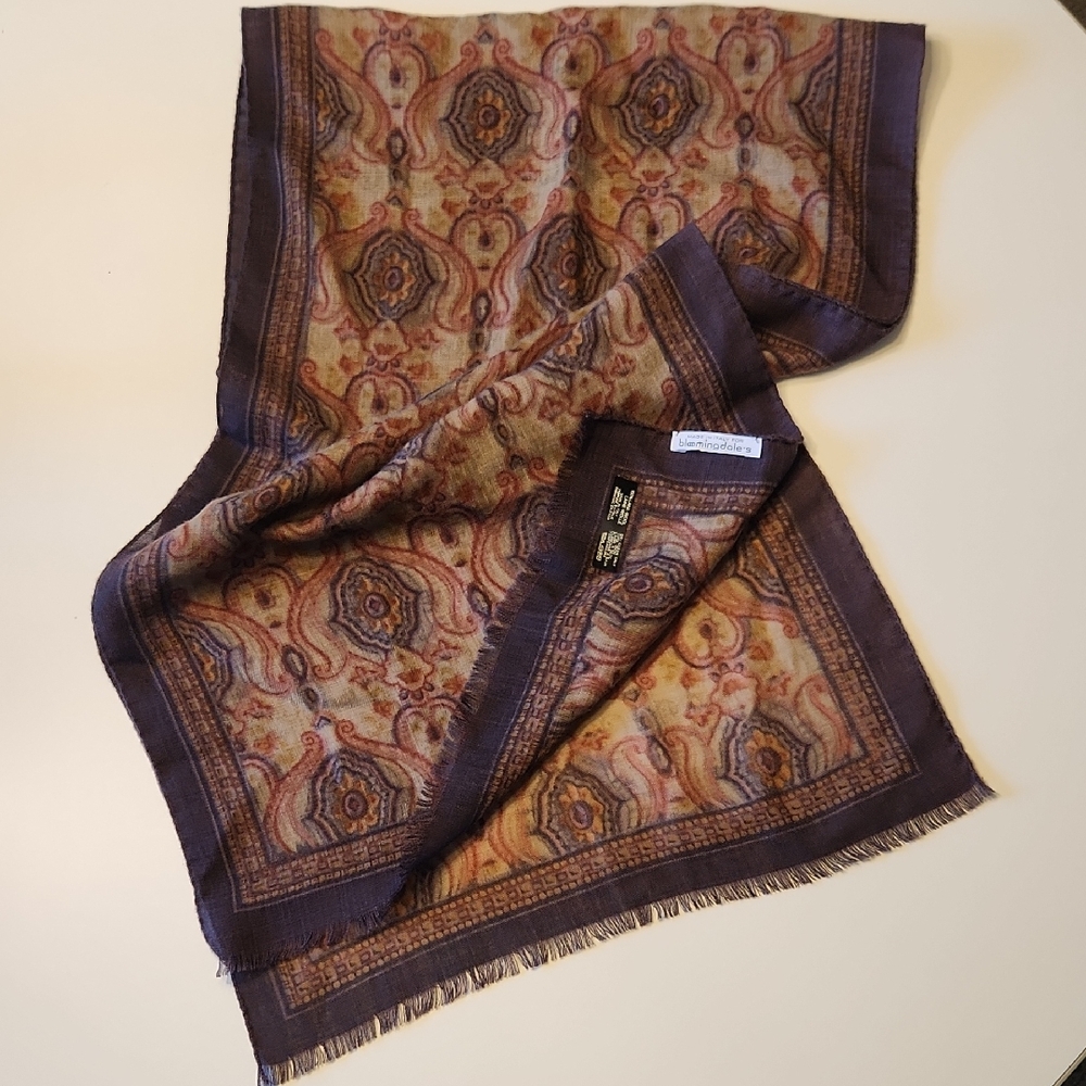 Bloomingdale's Ornate Scarf in Brown and Tan